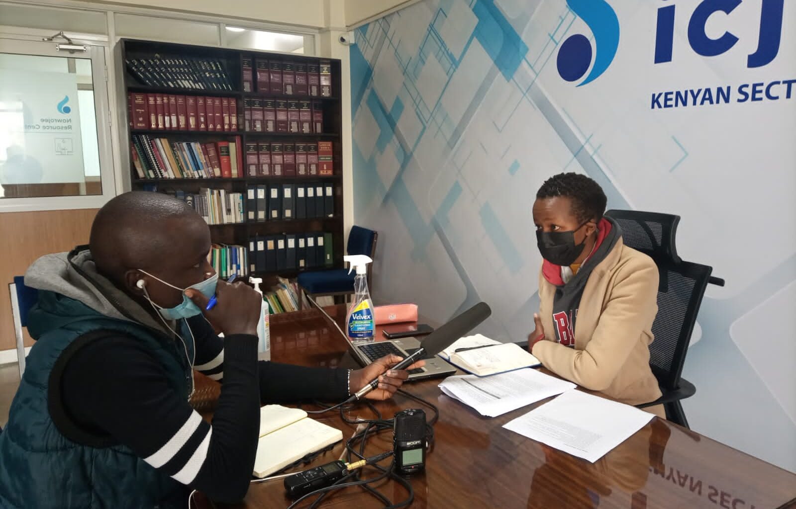 Our Programme Officer, Jane Muhia, and Journalist Henix Obuchunju discussing the importance of open contracting.